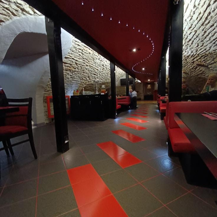 Parks and entertainment for families in Paris, France